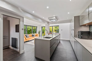 Kitchen/Dining/Family Room- click for photo gallery